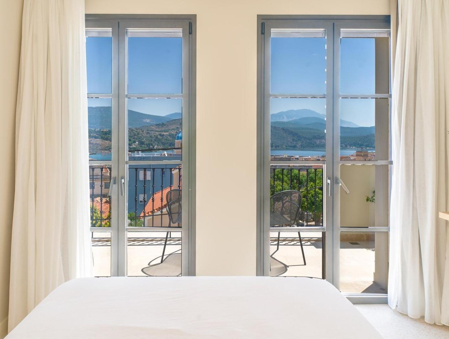 Argostoli Essence Suites Exterior foto